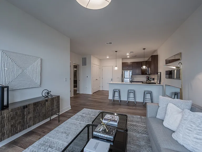 Adams Edge Apartments — Photo 3