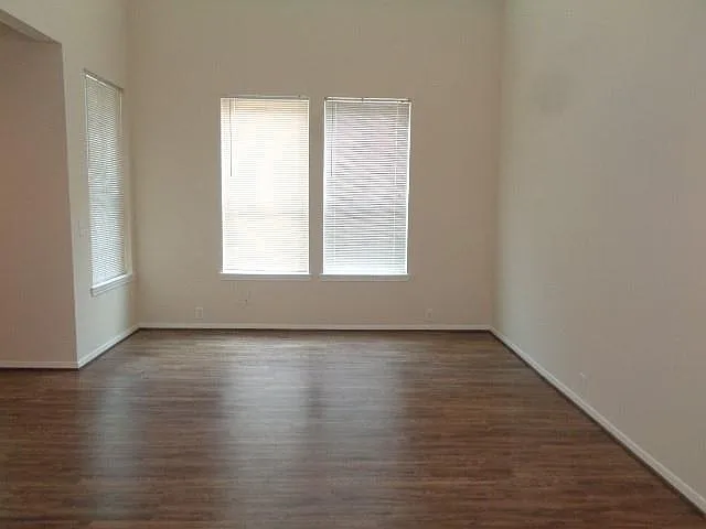 2831 Feather Green Trl — Photo 18