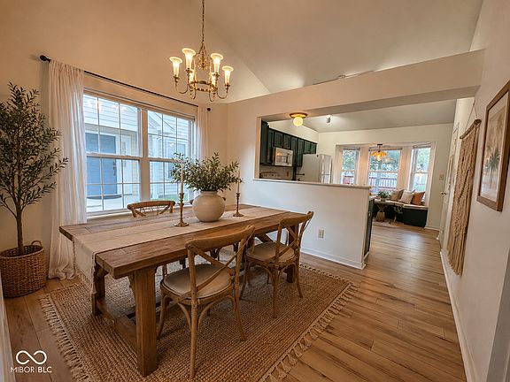 5th image of 7335 Brackenwood Cir S