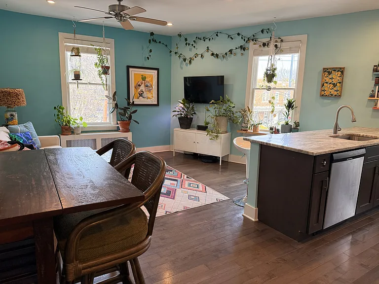 640 Buchanan St NW #207 — Photo 1