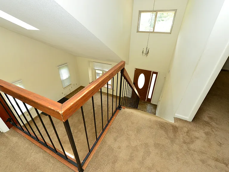 1548 Beachview Dr — Photo 16