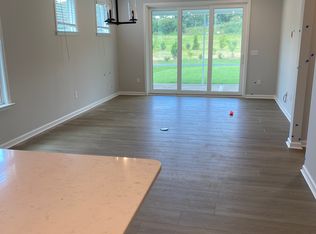 1709 Hyacinth Ln, Fuquay Varina, NC 27526