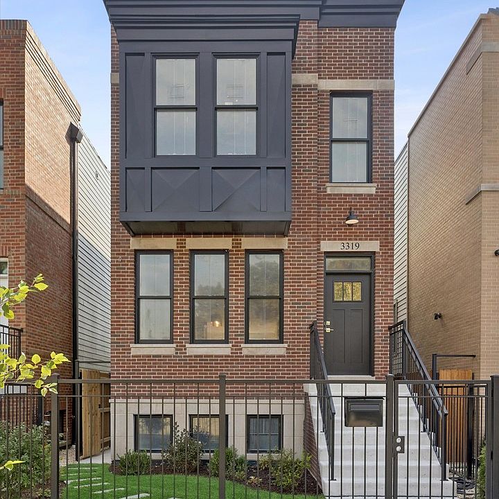 1st image of 3319 S Prairie Ave