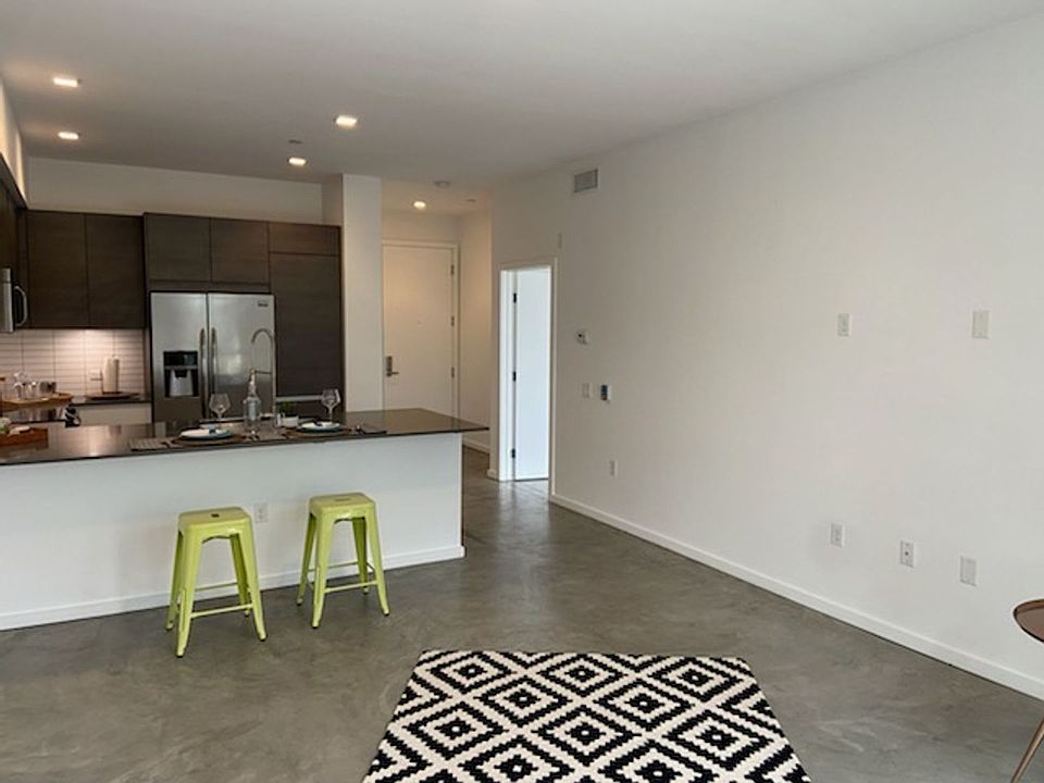 1st image of 4021 8th Ave #504