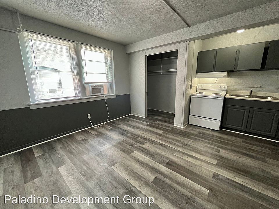 1st image of 2207 Jones St APT 324
