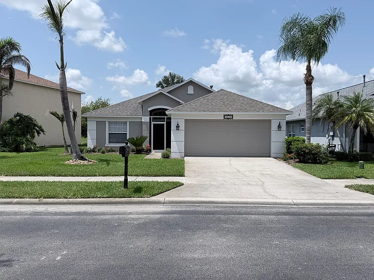 5373 Outlook Dr — Photo 1