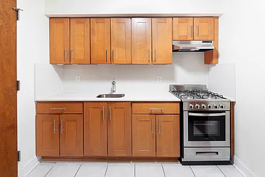 Rented by Engel and Volkers Brownstone Brooklyn