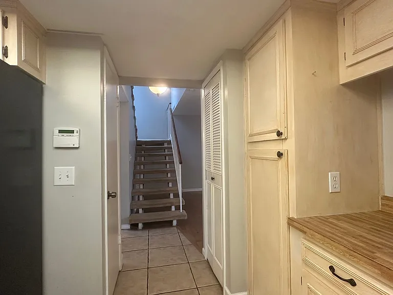 1532 N Carolwood Blvd — Photo 18