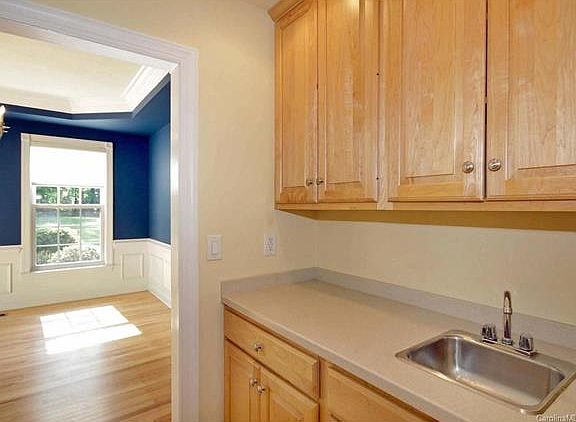 5th image of 290 Lake Mist Dr #23