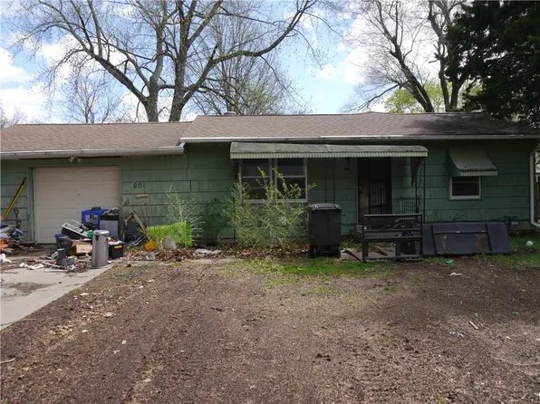 601 Belton Ave, Belton, MO 64012