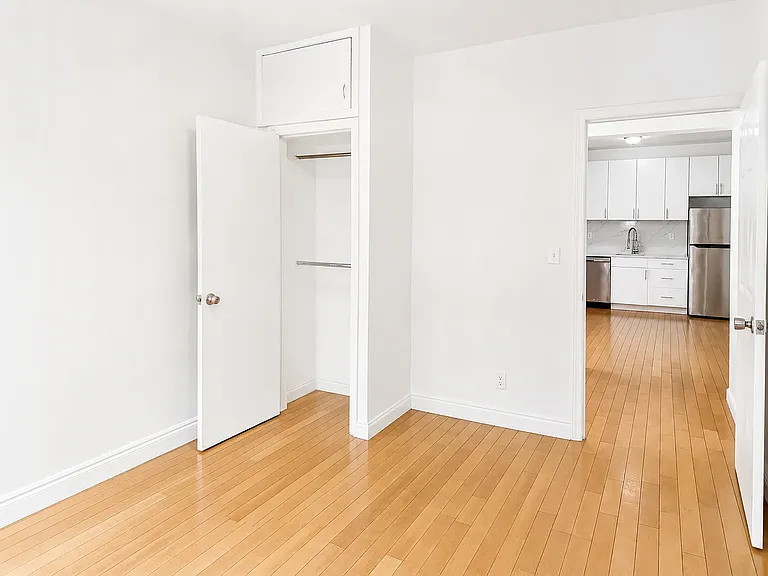 1875 Lexington Ave #2A — Photo 3