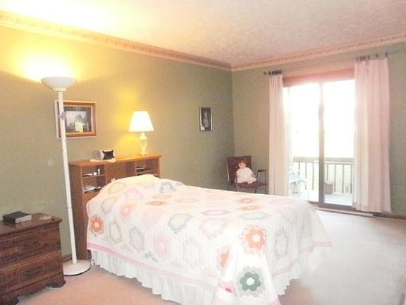 5th image of 420 Clarinet Blvd E #420