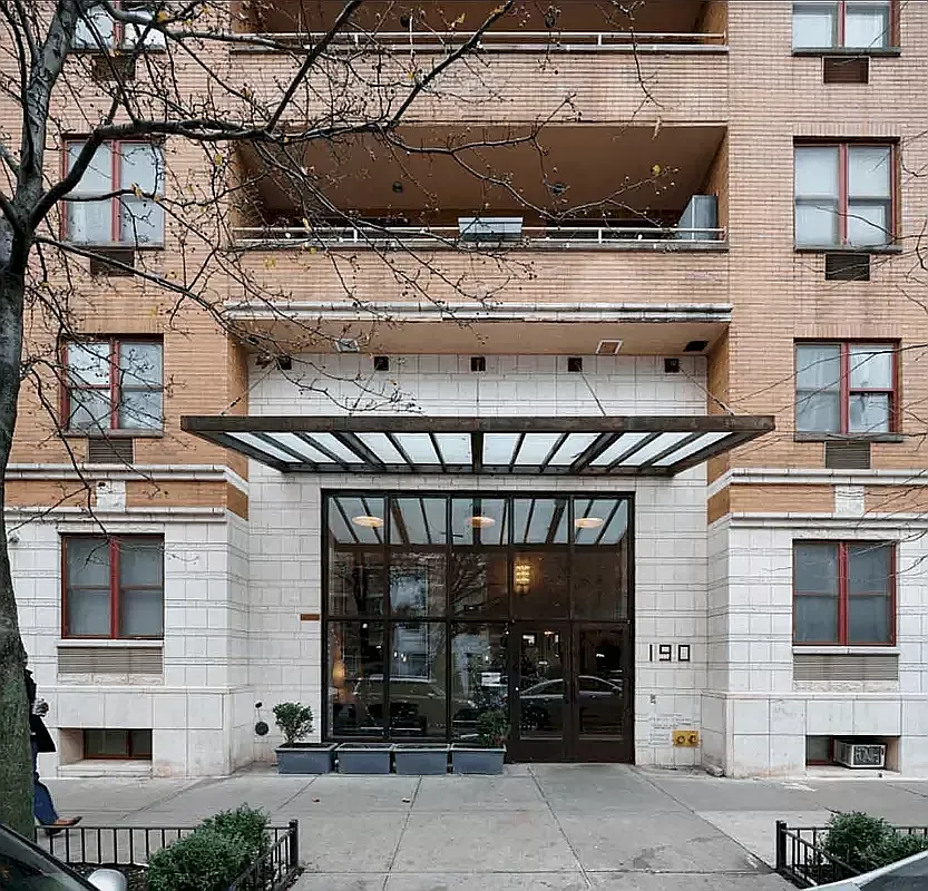 190 East 7th Street — Photo 4