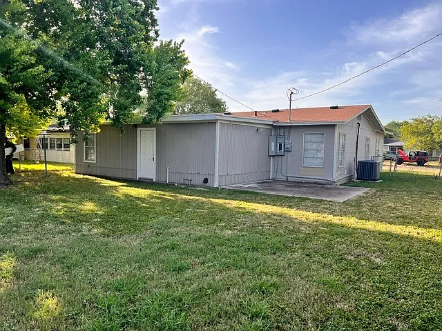 206 E Williamson Ave — Photo 5
