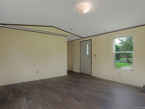 3rd image of 2432 Duraso Dr
