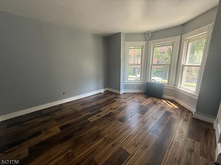 21 Terrace Pl #1 — Photo 30