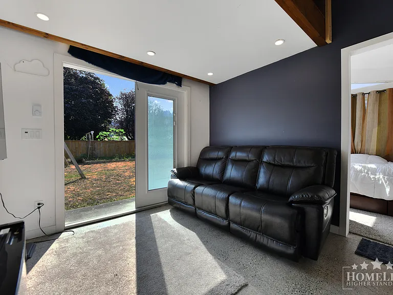 45765 Thomas Rd #HOUSE — Photo 24