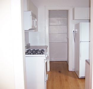 2nd image of 1145 W Lunt Ave APT 145