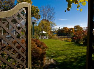 42 Mendum Ave, Kittery, ME 03904