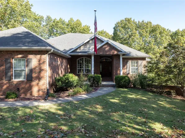 9 McCollough Pl, Bella Vista, AR 72715