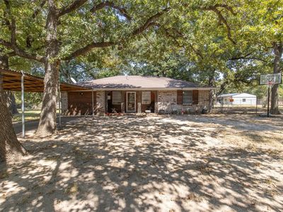 743 Oak Leaf Trl, East Tawakoni, TX, 75472