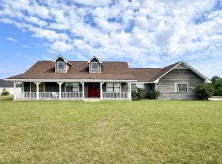5690 Drusilla Ln, Waycross, GA 31503