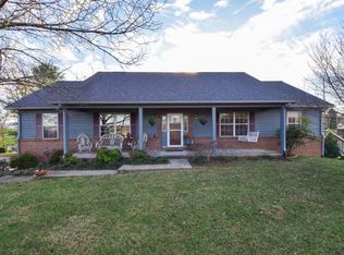 651 N Mill Rd, Salem, VA 24153