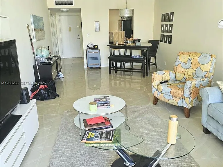 601 Three Islands Blvd #511 — Photo 2