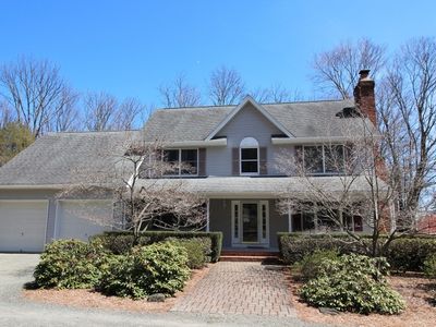 4 Walnut Valley Rd, Columbia, NJ, 07832