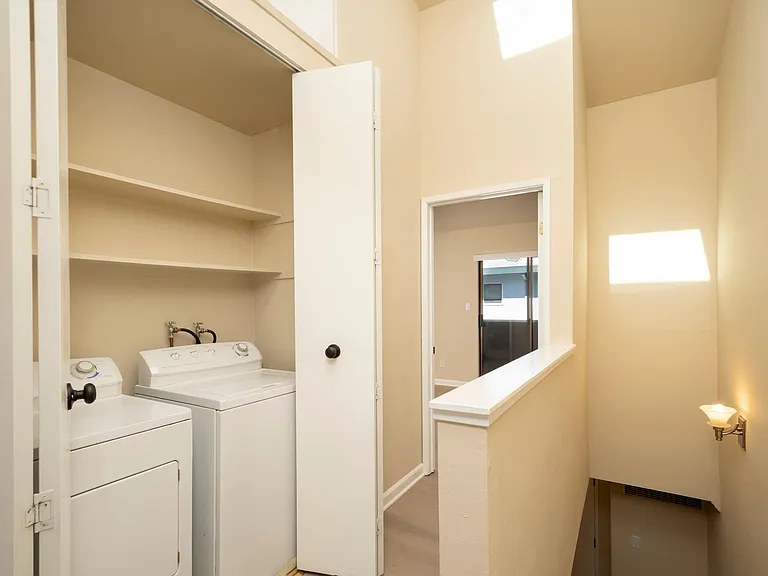 16 Lorton Ave #5 — Photo 17