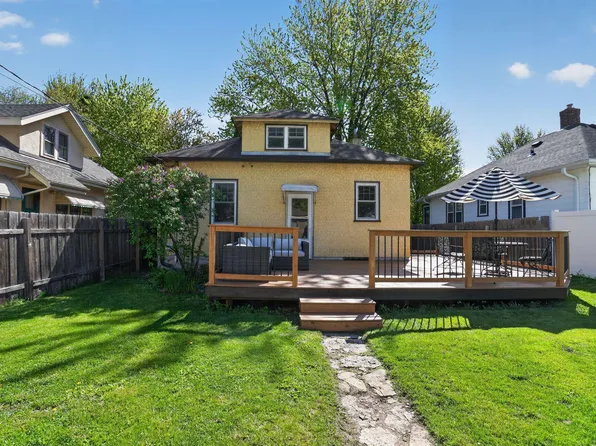 1393 Searle St, Saint Paul, MN 55130