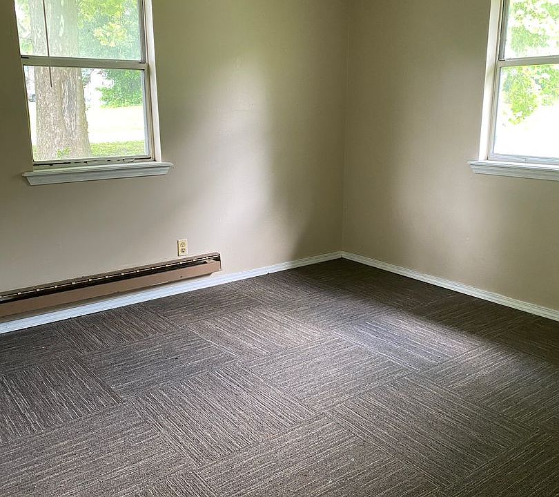 Shadow Lane Duplexes 84328457 S Shadow Ln Carthage MO Zillow