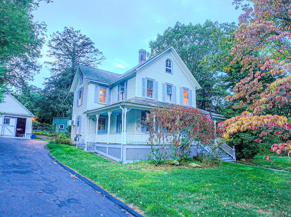 (undisclosed Address), Pt Jefferson, NY 11777