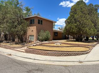 1966 Gladys Dr, Las Cruces, NM 88001