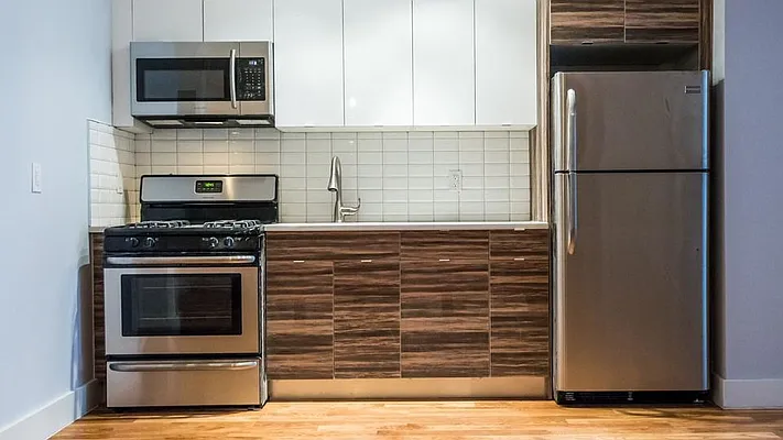 Rented by Nooklyn NYC LLC | media 53