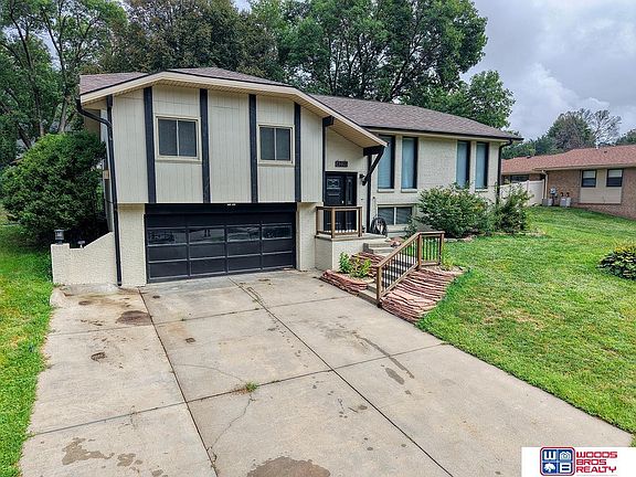 4th image of 6220 S 48th St