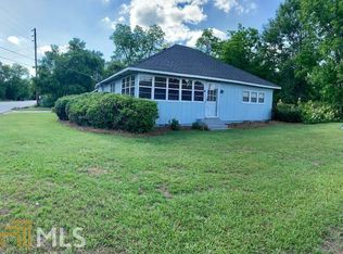 96 Telfair Ave, Mc Rae Helena, GA 31055