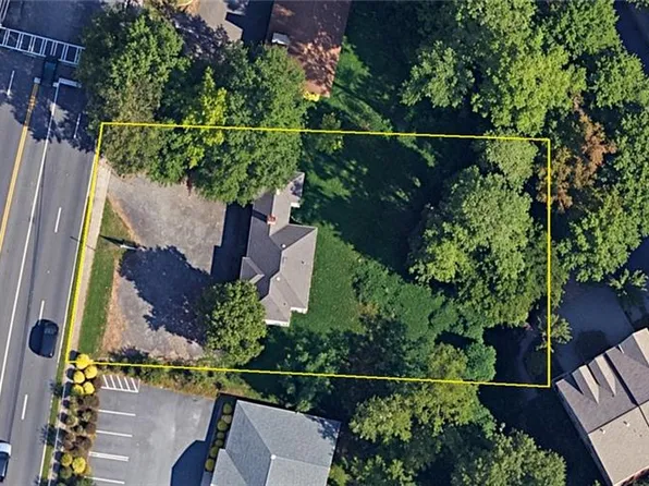 1799 Clairmont Rd #18, Decatur, GA 30033