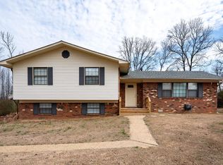 710 Jefferson Dr, Jacksonville, AR 72076