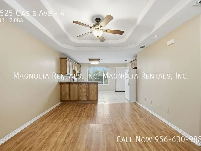 1525 Oasis Ave #4 — Photo 3