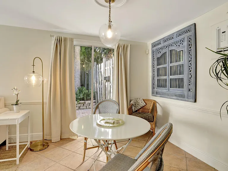6 Fisher Ln — Photo 16