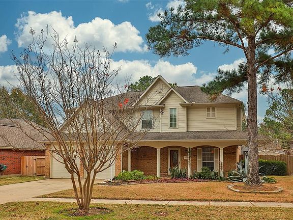 2nd image of 8806 Aberdeen Oaks Dr