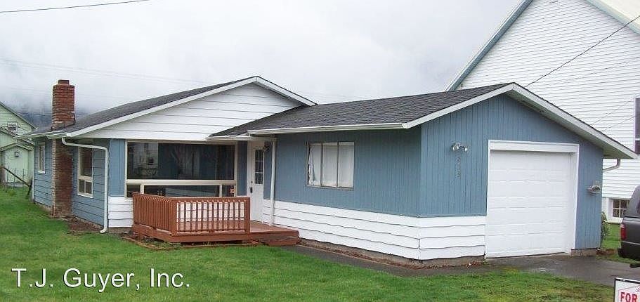 1st image of 213 Mossyrock Ave