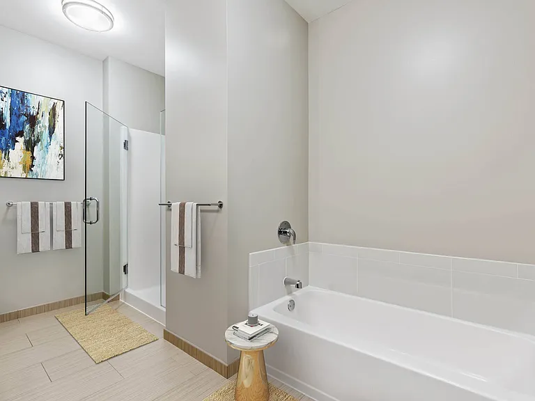 Flair Tower Apartments — Photo 8