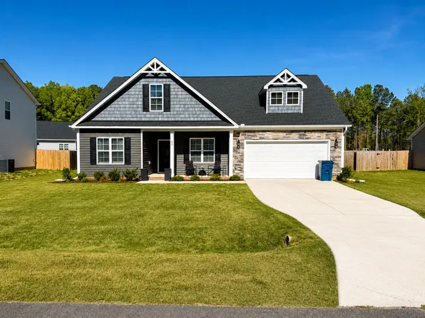 93 Knotts Berry Rd, Bunnlevel, NC