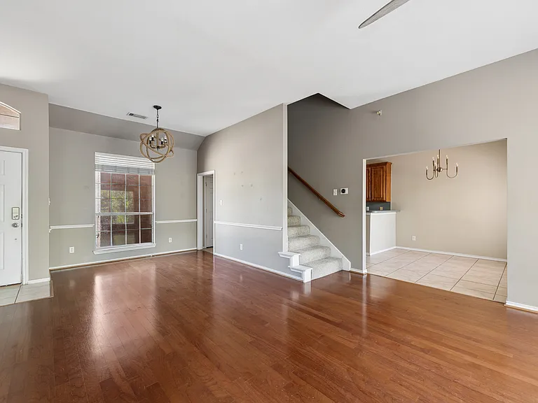 1808 Melton Dr — Photo 17