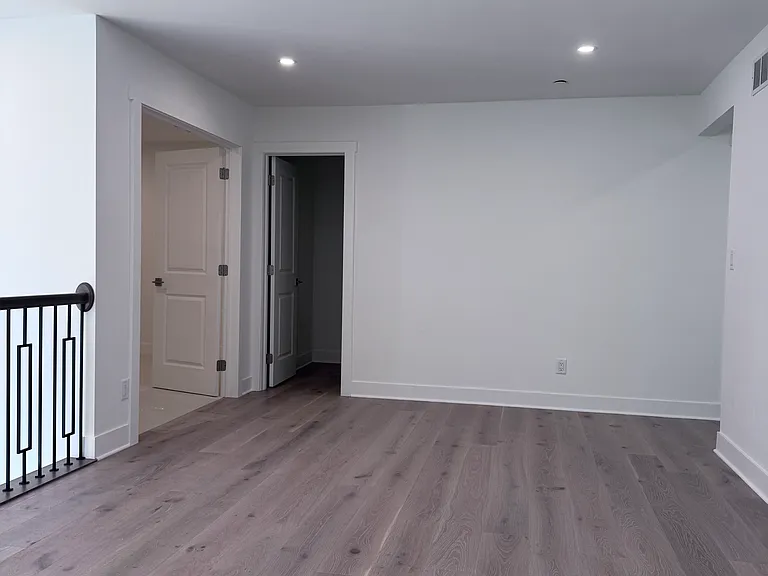 49499 Coldwater Ridge Dr — Photo 4