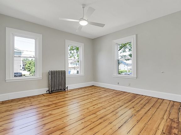 4th image of 68 Adams St