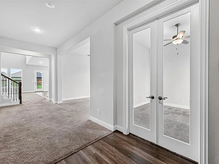24419 Avanti Dr — Photo 7