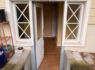 2223 3rd Ave W, Seattle, WA 98119